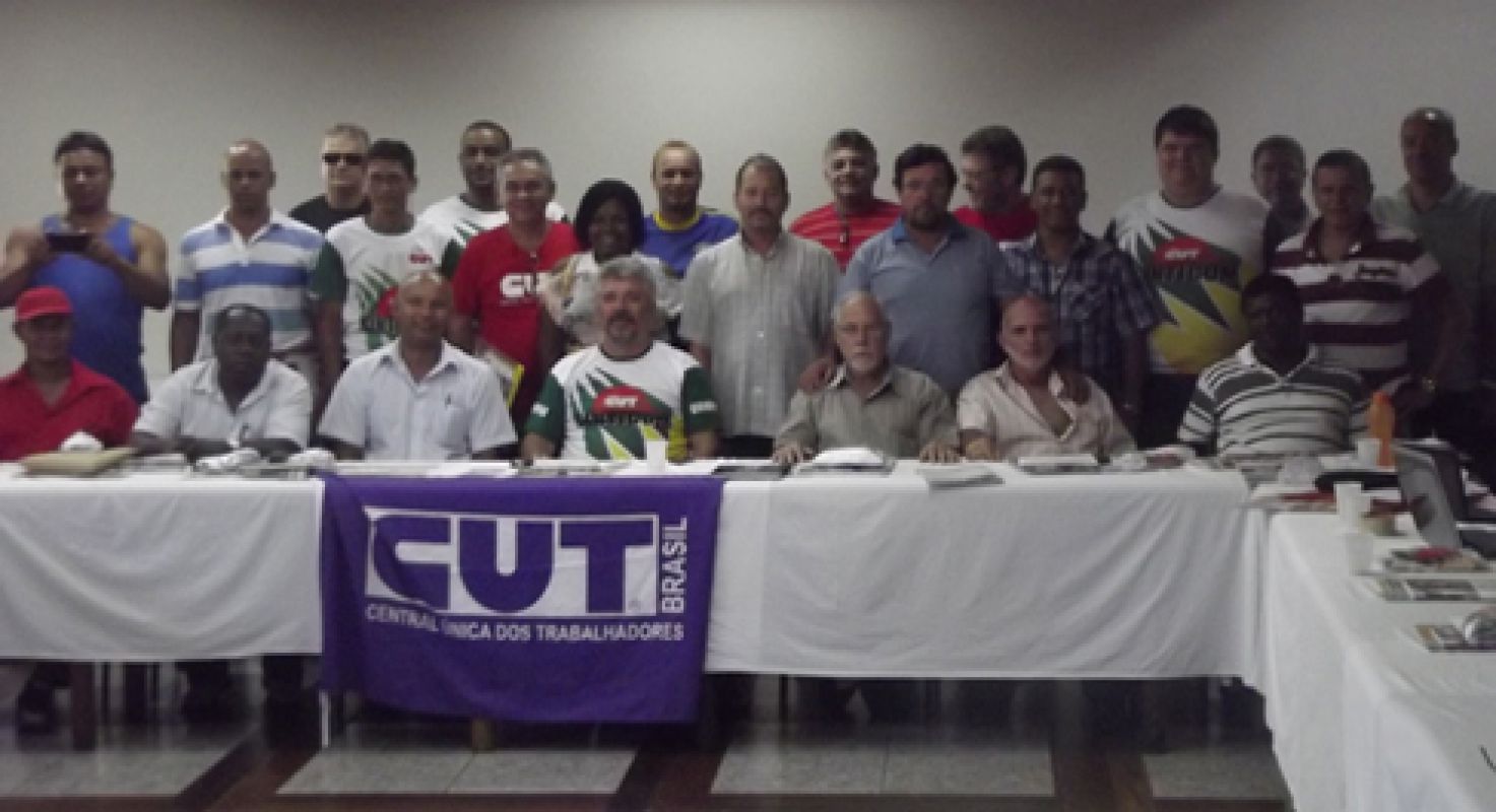 O Presidente e o Secretário do SINTRACONSTSUL participaram do 1º Seminário da CONTICOM-CUT em Nova Almeida, Município da Serra-ES